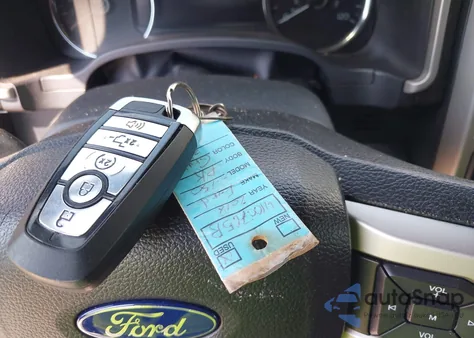 2018 Ford F-150 Lariat из США, поврежденный, VIN 1FTEW1CG5JKD03316